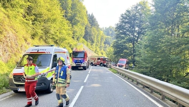 Die B164 war für eineinhalb Stunden gesperrt.