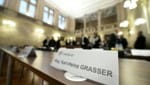 Der Kärntner Ex-Minister Karl-Heinz Grasser hält mit dem BUWOG-Verfahren seit 21 Jahren das Land ...