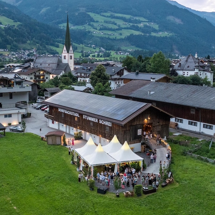 Rund 5000 Besucher kamen diese Saison zum Dorfbäckstadl und genossen das Angebot an Kultur.