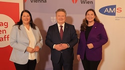 Bürgermeister Michael Ludwig, Vizebürgermeisterin Kathrin Gaál und Finanzstadträtin Barbara ...