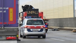 Am Samstag ereigneten sich in Niederösterreich mehrere schwere Verkehrsunfälle, bei denen ein ...