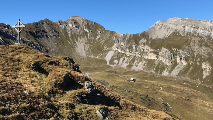 Im Bereich der Hammerspitze in Richtung Padasterjochhaus wurde der herrenlose Rucksack entdeckt.