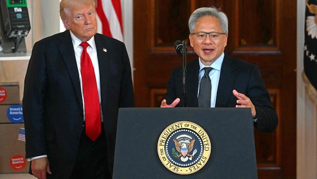 Nvidia-CEO Jensen Huang bei einem Treffen mit US-Präsident Donald Trump