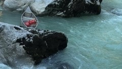 Das Alu-Kanu kam den Paddlern in St. Martin bei Lofer abhanden.