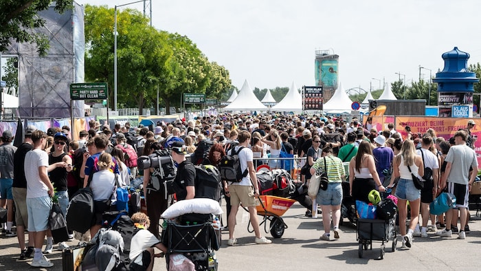 Das „Early Camping“ hat am Montag gestartet: Der Andrang am ersten Anreisetag war groß