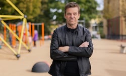 Christian Moser ist seit 17 Jahren in der Geschäftsführung von SOS Kinderdorf. Nun ist er nach ...