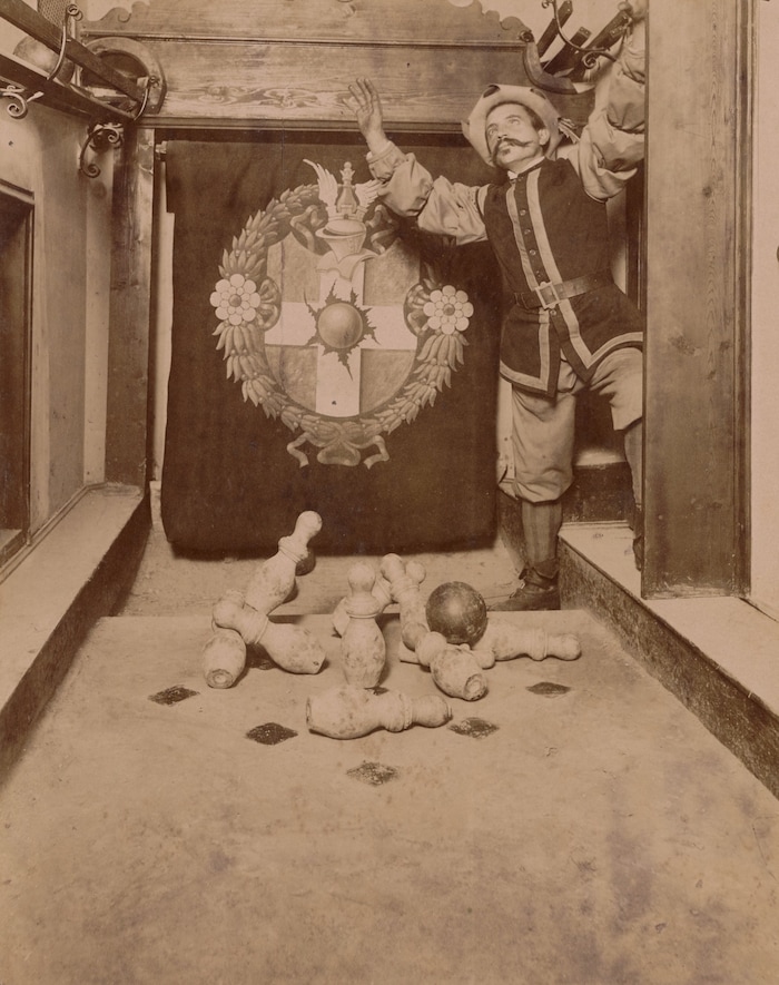 Kegelbahn, aus dem Album „Gastwirtschaft St. Anna-Hof“, um 1896, Auftrag von Victor Silberer