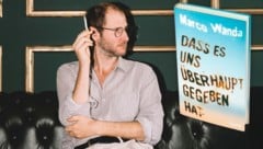 Marco Wanda schildert in seinem Buch „Dass es uns überhaupt gegeben hat“ Erfolge, Niederlagen ...
