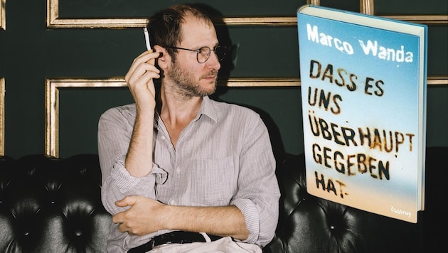 Marco Wanda schildert in seinem Buch „Dass es uns überhaupt gegeben hat“ Erfolge, Niederlagen ...