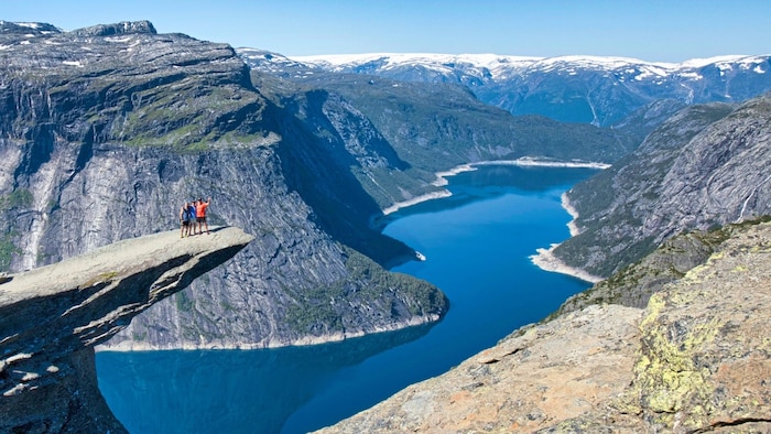 Spektakulär und einzigartig – Trolltunga zählt zu den ikonischen Fotomotiven Norwegens.