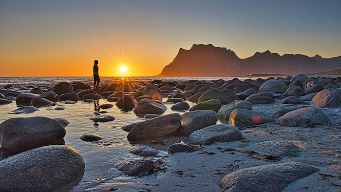 Mitternachtssonne auf den Lofoten