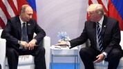 Russlands Präsident Wladimir Putin und US-Präsident Donald Trump bei einem Treffen im Jahr 2017.