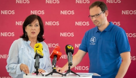 NEOS-Klubobfrau Birgit Obermüller und Marc-André Leitgeb-Mayer, Facharzt für Allgemein- und ...