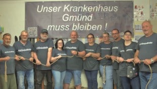 Des Verein LKGmündbleibt zieht für den Erhalt des Waldviertler Krankenhauses  Gmünd an einem ...