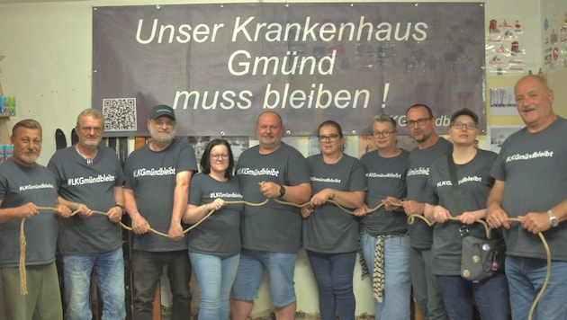Des Verein LKGmündbleibt zieht für den Erhalt des Waldviertler Krankenhauses Gmünd an einem ...