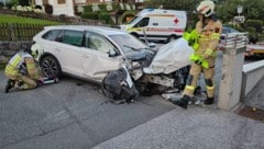 Das Auto des Einheimischen wurde massiv beschädigt.