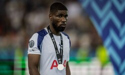 Kevin Danso verpasste mit Tottenham den Supercup-Titel.