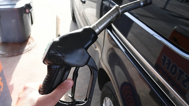 Seit Kriegsausbruch wurde es rasch teurer an den Tankstellen.