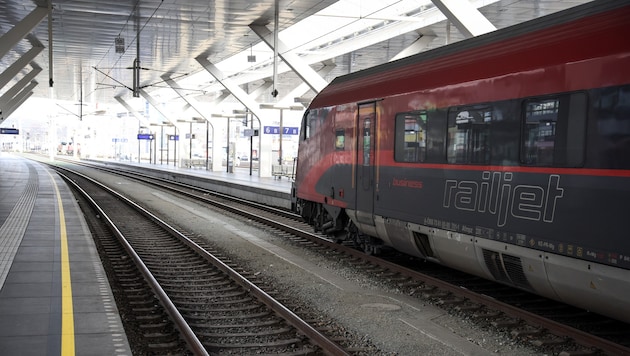 Vom Salzburger Hauptbahnhof geht es derzeit nicht Richtung München.