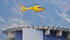 Eine verletzte Frau wurde mit dem Hubschrauber ins Spital geflogen.