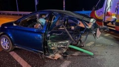 Trümmerfeld auf der B50: Neuerlich schwerer Zusammenstoß bei Frunpark- Kreuzung forderte drei ...