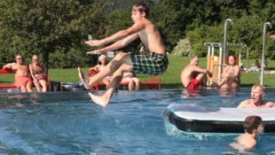 Badespaß mit Abenteuerfaktor – das gibt es in Waidmannsfeld.