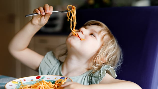 Für Eltern kann das Mittagessen in Kindergarten oder Schule je nach Wohnort weiter Schnäppchen ...