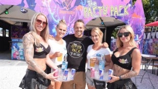 Robert Lintschinger und sein Team sind im Party-Park die Durstlöscher.