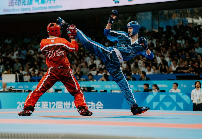 Erik Zimmermann (blauer Anzug) ließ im Finale Jose Santiago Bendfeldt aus Guatemala keine ...