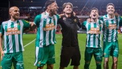 Rapid feiert den Aufstieg in das Play-off der Conference League.