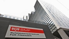 Das Geld der Österreicher fließt über viele Ströme zum Finanzministerium.