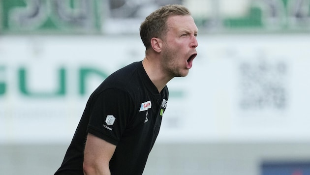 Max Senft sieht sich augenzwinkernd auch als Sprachtrainer.