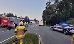 Die Freiwillige Feuerwehr Anthering war auf der B 156 im Einsatz.