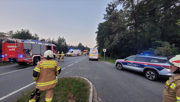 Die Freiwillige Feuerwehr Anthering war auf der B 156 im Einsatz.