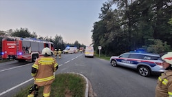Die Freiwillige Feuerwehr Anthering war auf der B 156 im Einsatz.