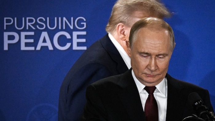Der Republikaner räumte dem Kremlchef beim Reden vor der Presse den Vortritt ein. Putin nutzte ...