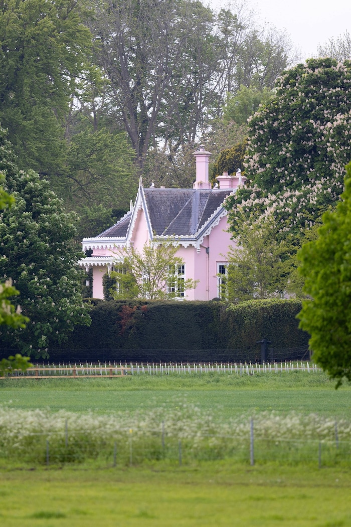 Die Familie Wales zog 2022 mit Prinz George, Prinzessin Charlotte und Prinz Louis in das ...
