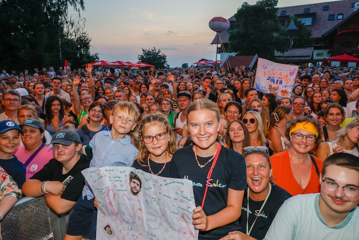 Viele junge Fans waren mit dabei