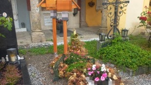 Die Grabstelle am Friedhof in St. Nikolaus in Innsbruck