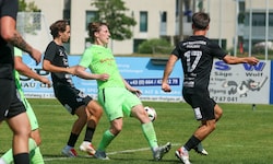 Peterka (Mitte) und Co. brauchen einen neuen Trainer.