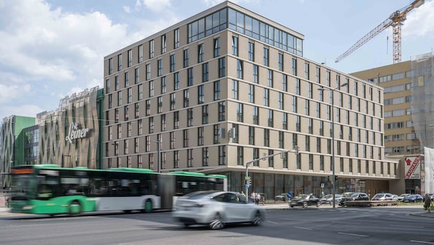 Das neue Radisson-Hotel beim Hauptbahnhof ist das größte Hotel in Graz.