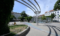 Seit Anfang August gibt es ein Waffenverbot und eine Schutzzone am Yppenplatz in Wien-Ottakring.