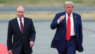 Präsident Donald Trump (rechts) und Russlands Präsident Wladimir Putin am 15. August 2025 in der ...