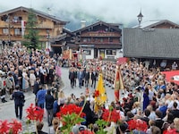 Der Landesübliche Empfang zum Forum-Auftakt im Herzen von Alpbach. 