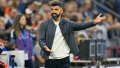 Auch Trainer Miron Muslic ließ der Rassismus-Eklat nicht kalt. 