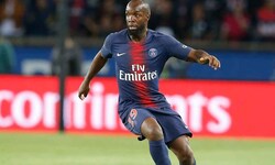 Lassana Diarra, hier im PSG-Dress 2018, nimmt‘s mit der FIFA und dem belgischen Verband auf.