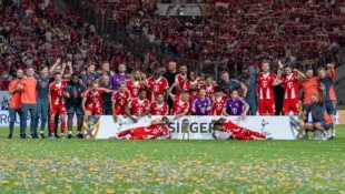 Der FC Bayern München ist in Deutschland auch in der neuen Bundesligasaison wieder der große ...
