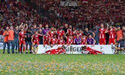 Der FC Bayern München ist in Deutschland auch in der neuen Bundesligasaison wieder der große ...