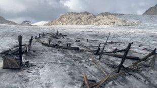 Die alte Liftanlage soll vom Hallstätter Gletscher in Richtung Dirndl geführt haben.