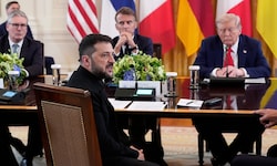 Eine Waffenruhe war nicht Teil des Gesprächs zwischen US-Präsident Donald Trump (rechts) und dem ...